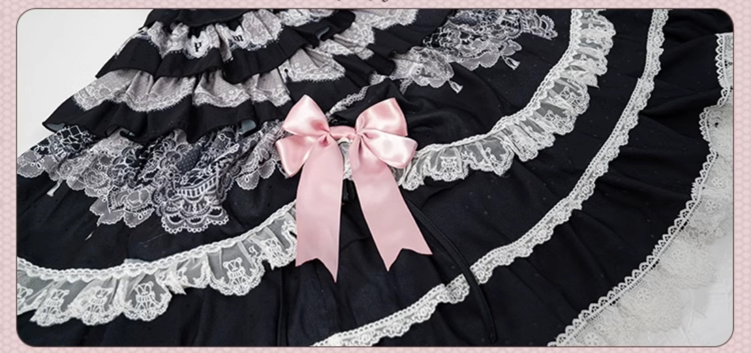 【再販・受注予約12/23まで】Lace Figure ティアードジャンパースカート