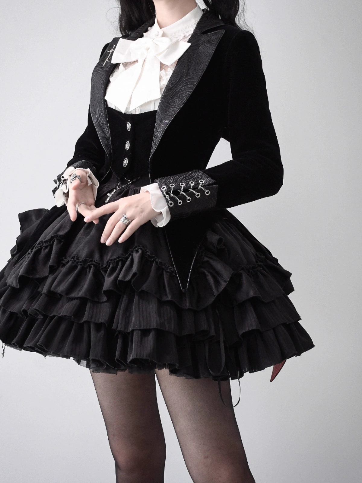 [Sales period ended] Knight Paradox Layered Mini Skirt