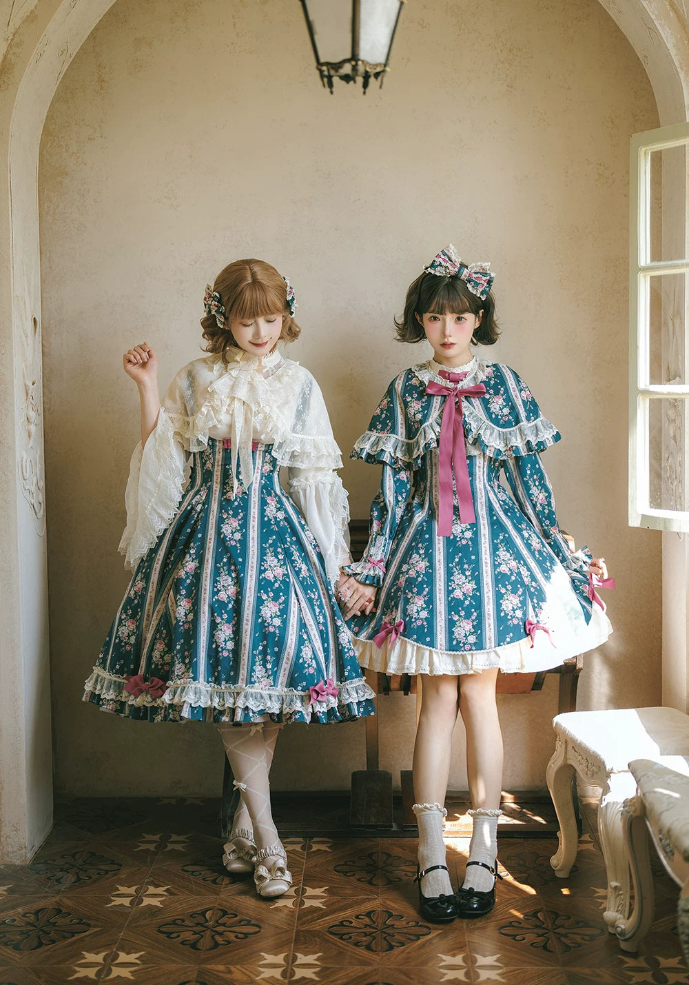 【受注予約10/20まで】Susan Garden ケープ