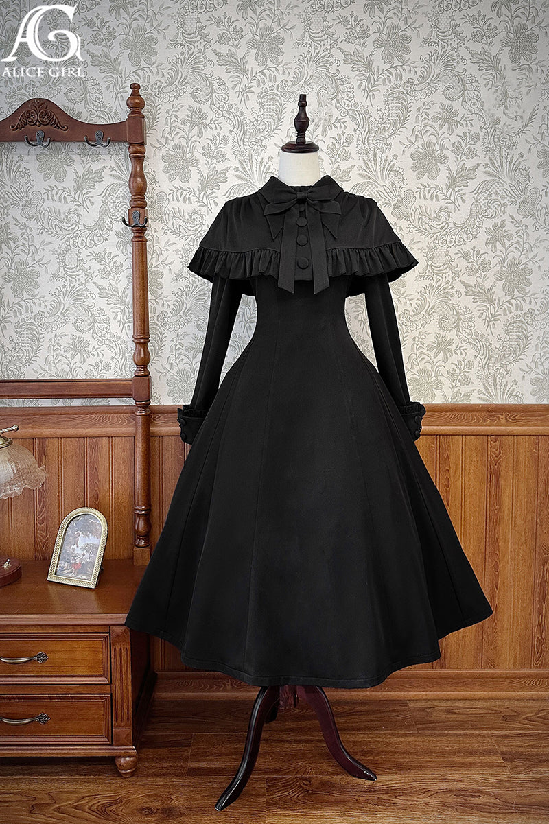 [Sale period ended] Little Black embroidered long dress and cape