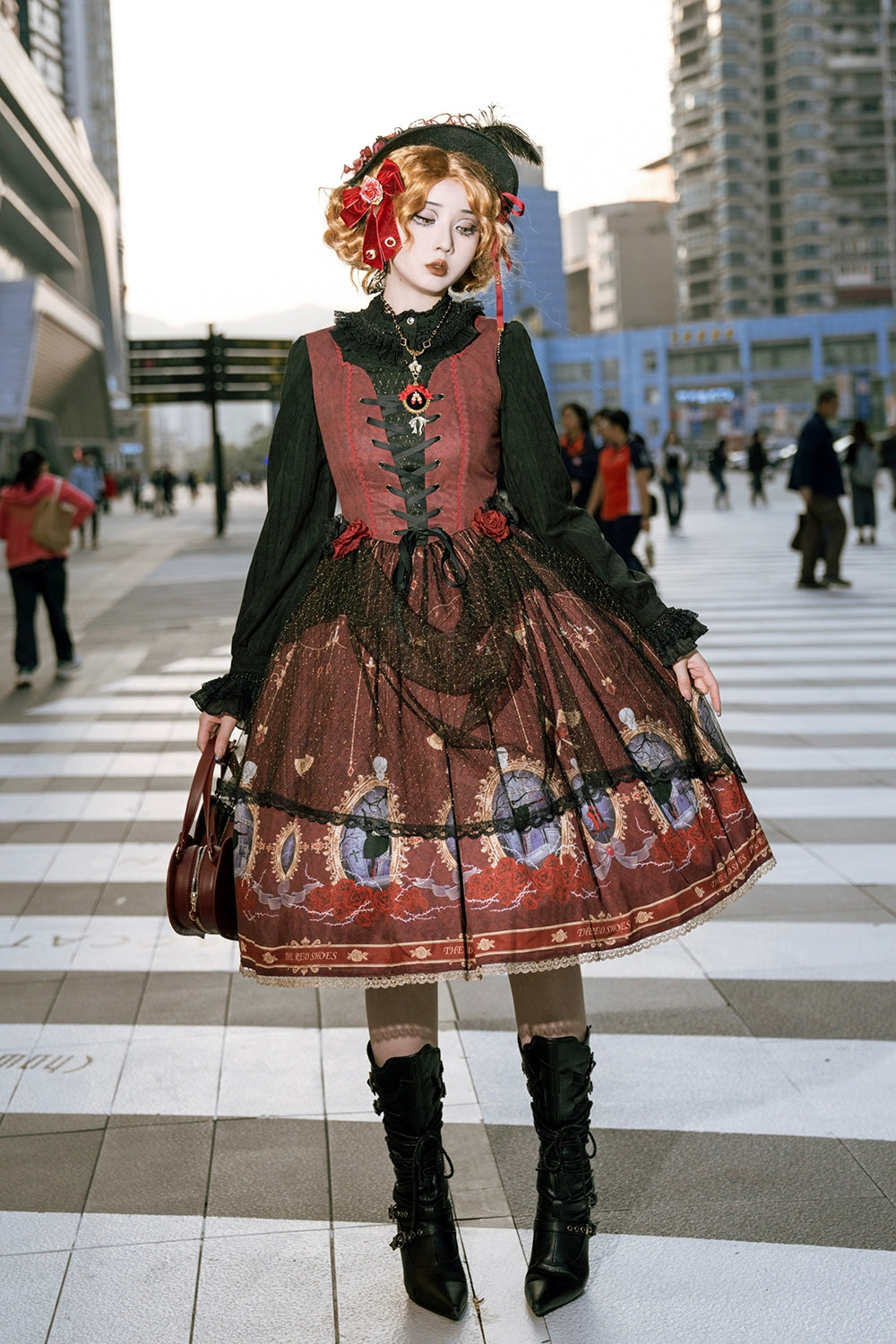 The Red Shoes Gothic Lolita Print Jumper Skirt