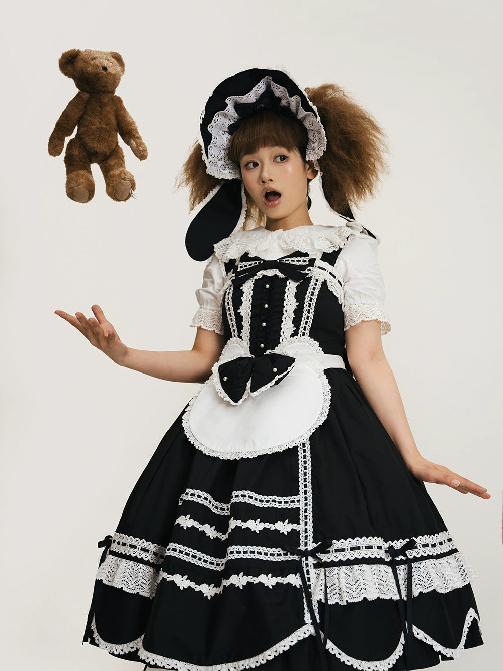 【予約販売】Antique Petal Rabbit うさ耳付き半袖ブラウス