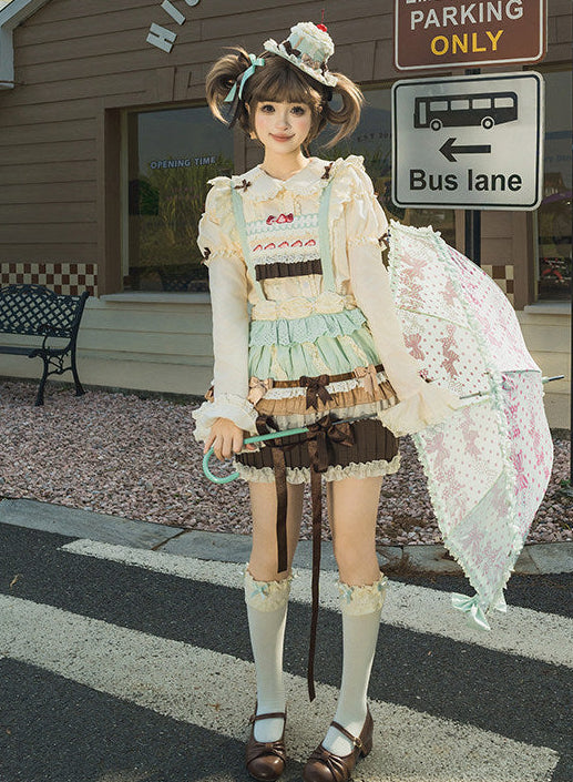 【受注予約1/26まで】Sweet Cup Cake サスペンダースカート