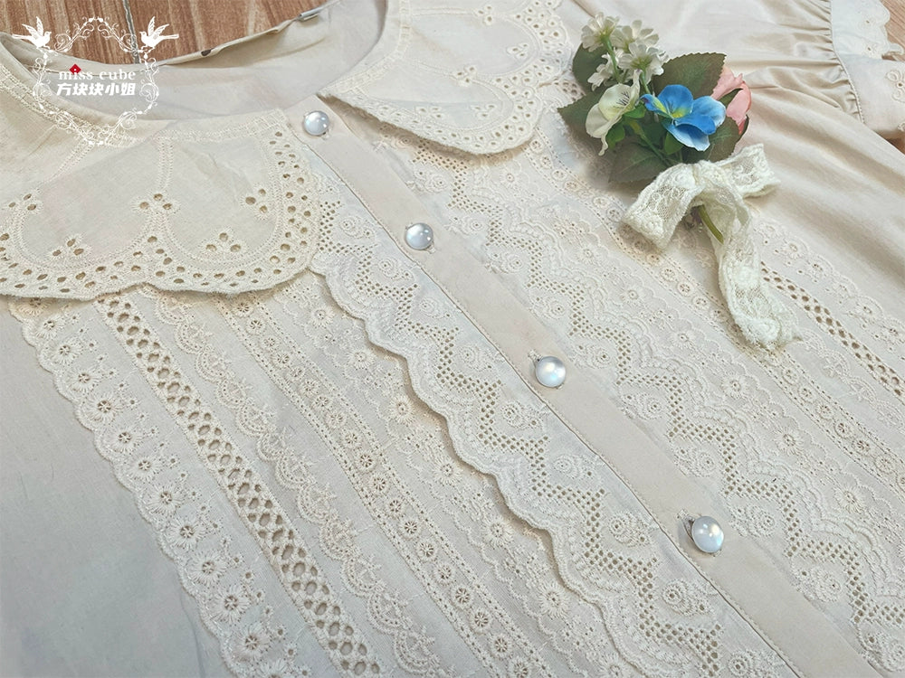 【予約販売】Sweetie Sheep カットワークレースの半袖ブラウス