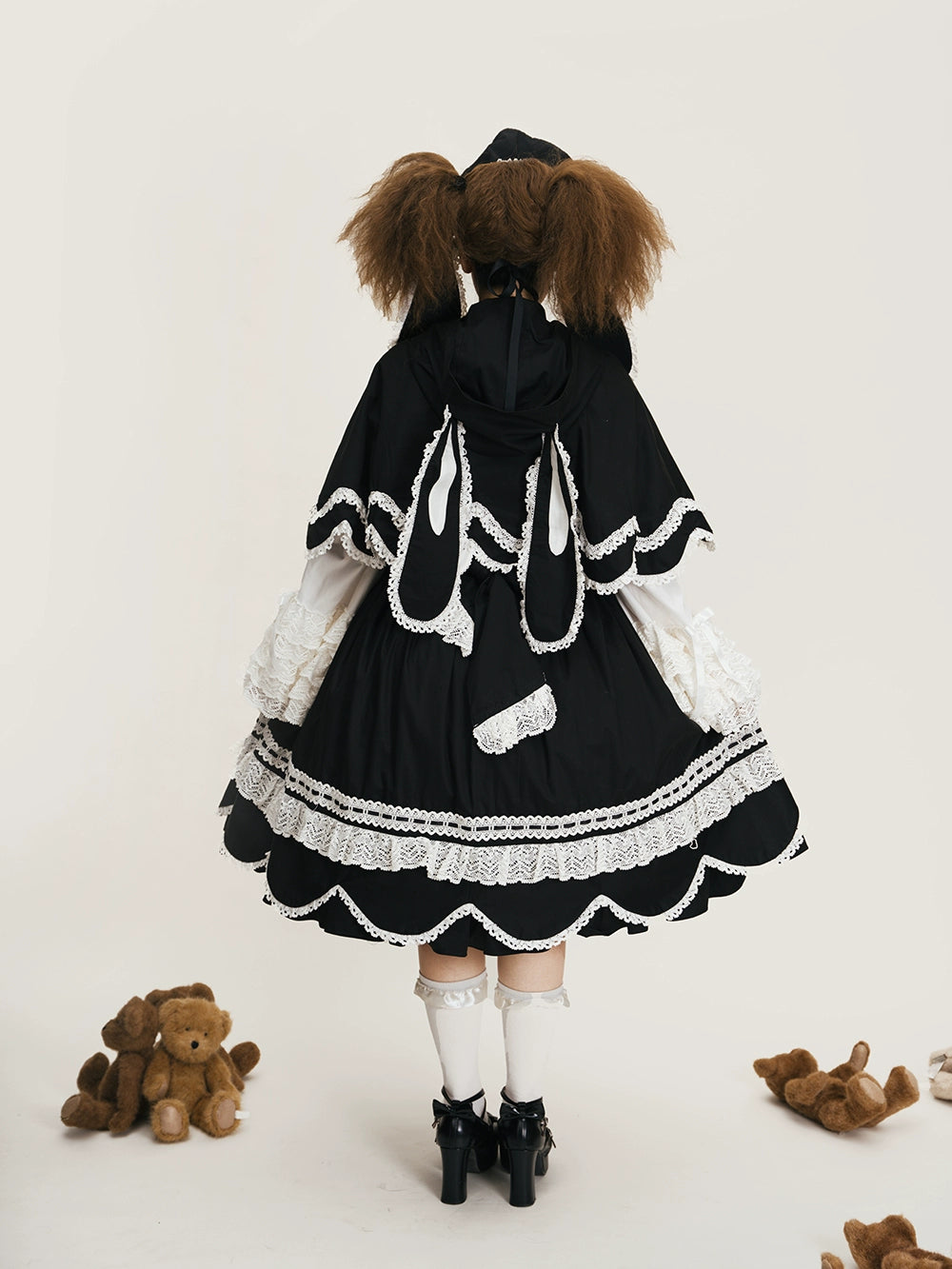 【予約販売】Antique Petal Rabbit リボンジャンパースカート