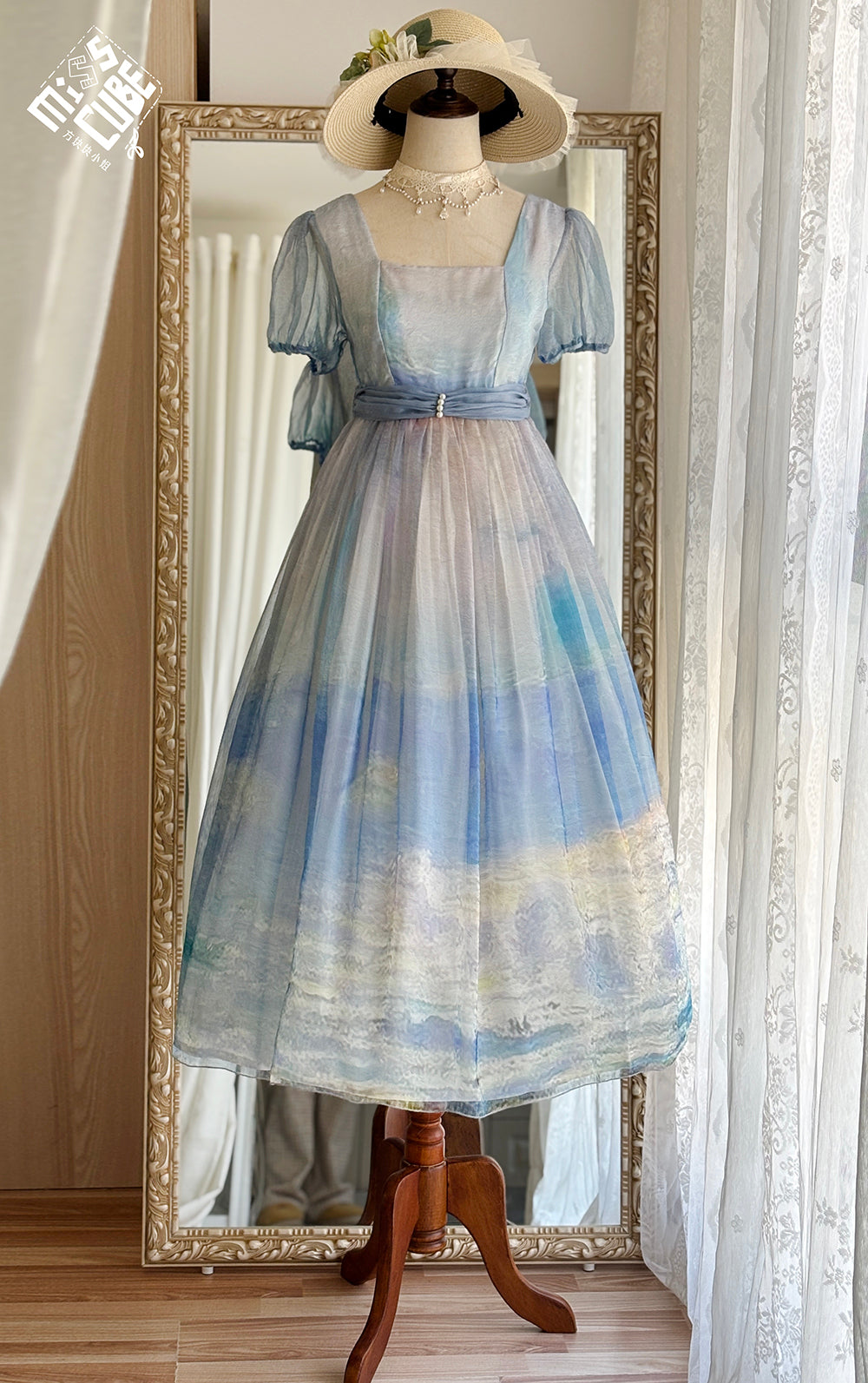 【予約販売】Elegance Greek 油彩画風プリントエンパイアワンピース・新色