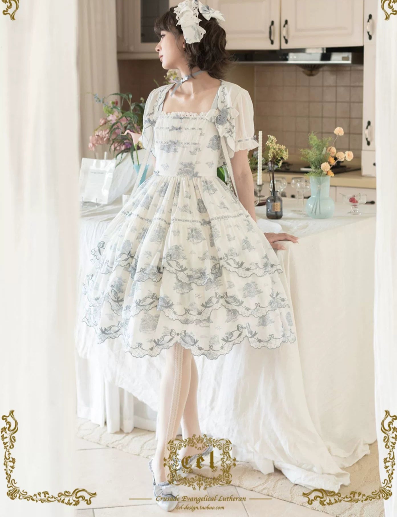 【受注予約6/18まで】Coppelia 刺繍ジャンパースカート