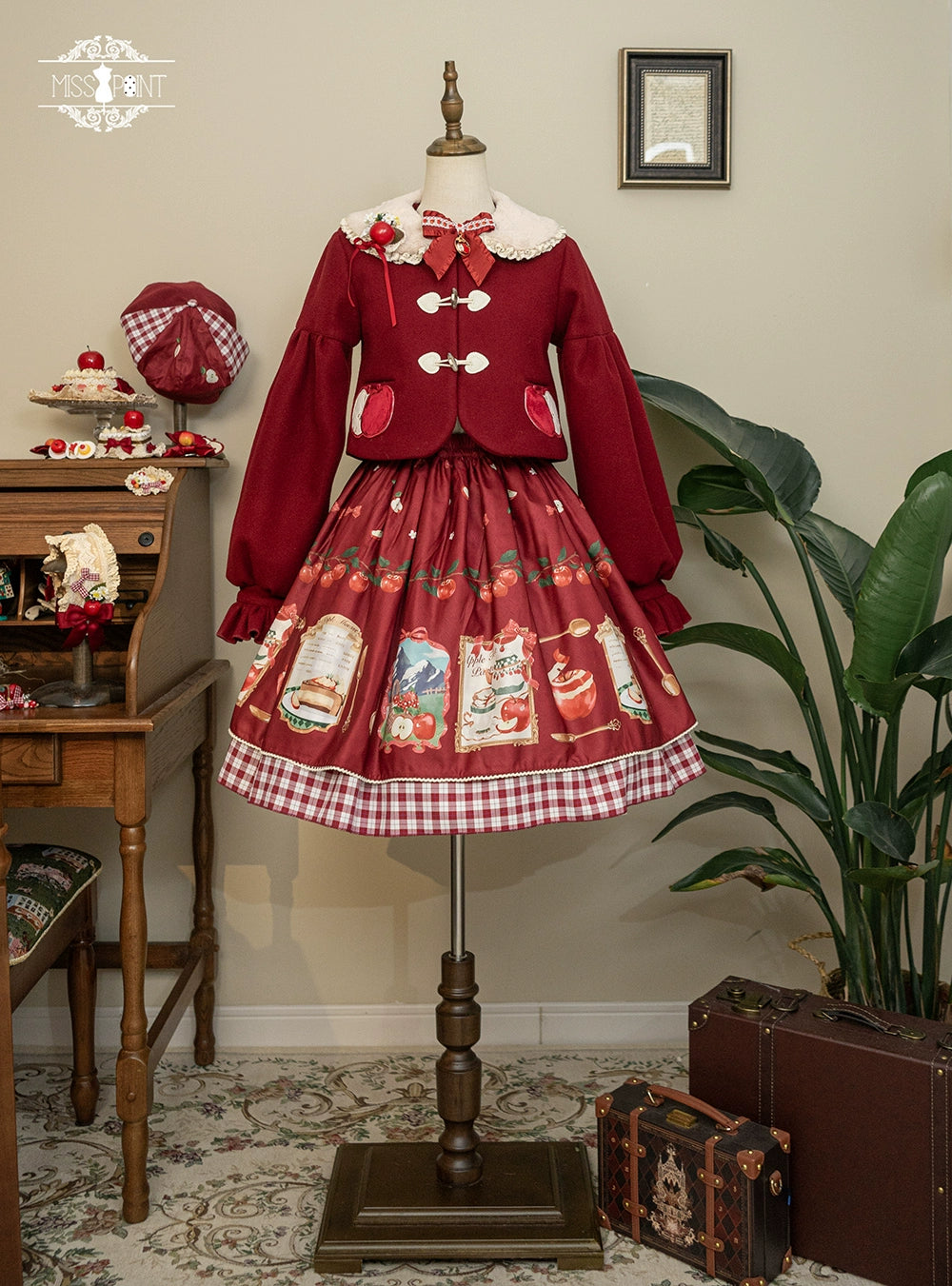 【予約販売】Apple Garden バイエルン風リバーシブルスカート