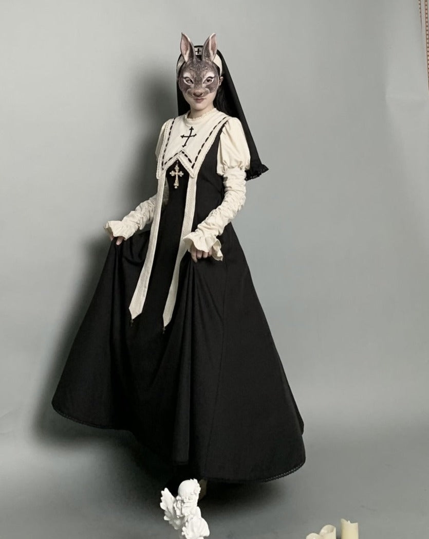 [Resale/Pre-orders until 10/16] Pray on a Moonlight Night Dress, Black x Off-White, Long Length