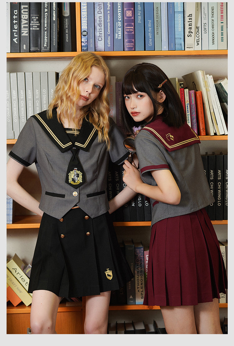 Hogwarts School of Witchcraft and Wizardry Double Button Miniskirt with Belt