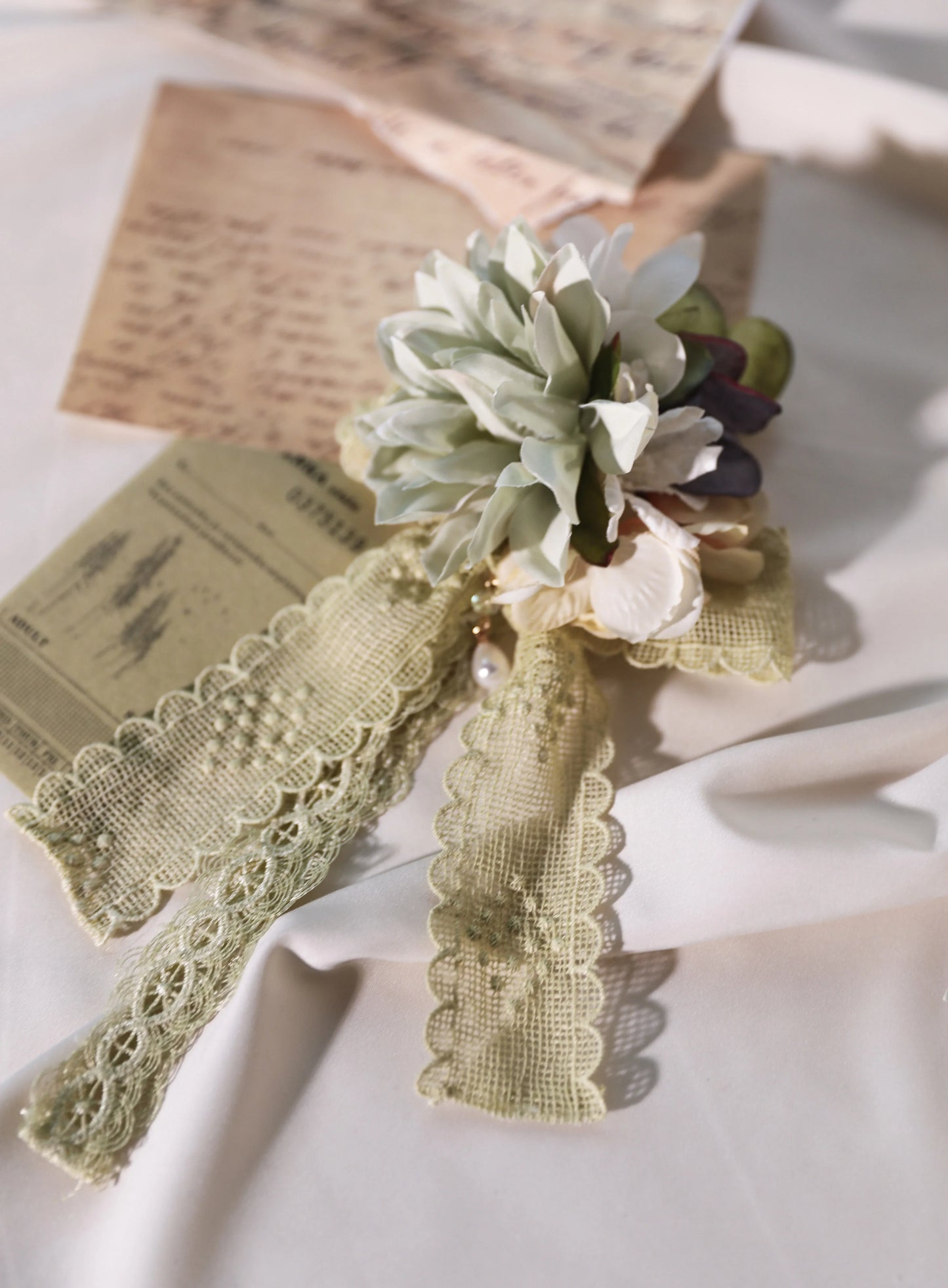 Simultaneous purchase only [Reservations until 5/16] Fourteen-line poems Head dresses, hats, cloth belts, corsages and other accessories