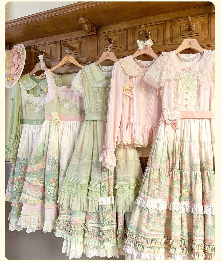 [Resale/Pre-orders available until 2/12] Fragrant Grass Flare Sleeve Tiered Dress