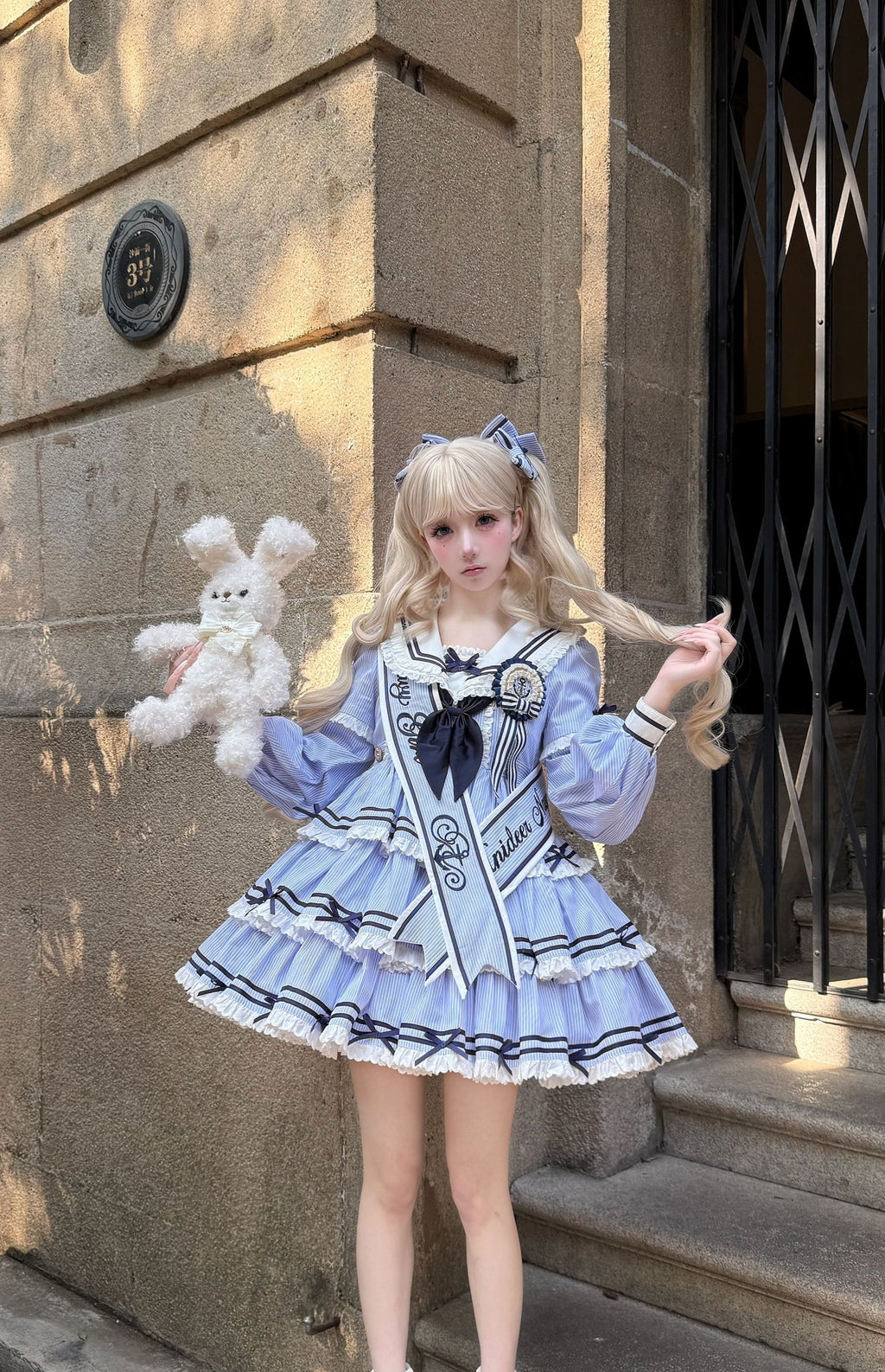 【受注予約4/28まで】セーラー襟と3段フリルの2wayマリンワンピース・ストライプ・ショート丈