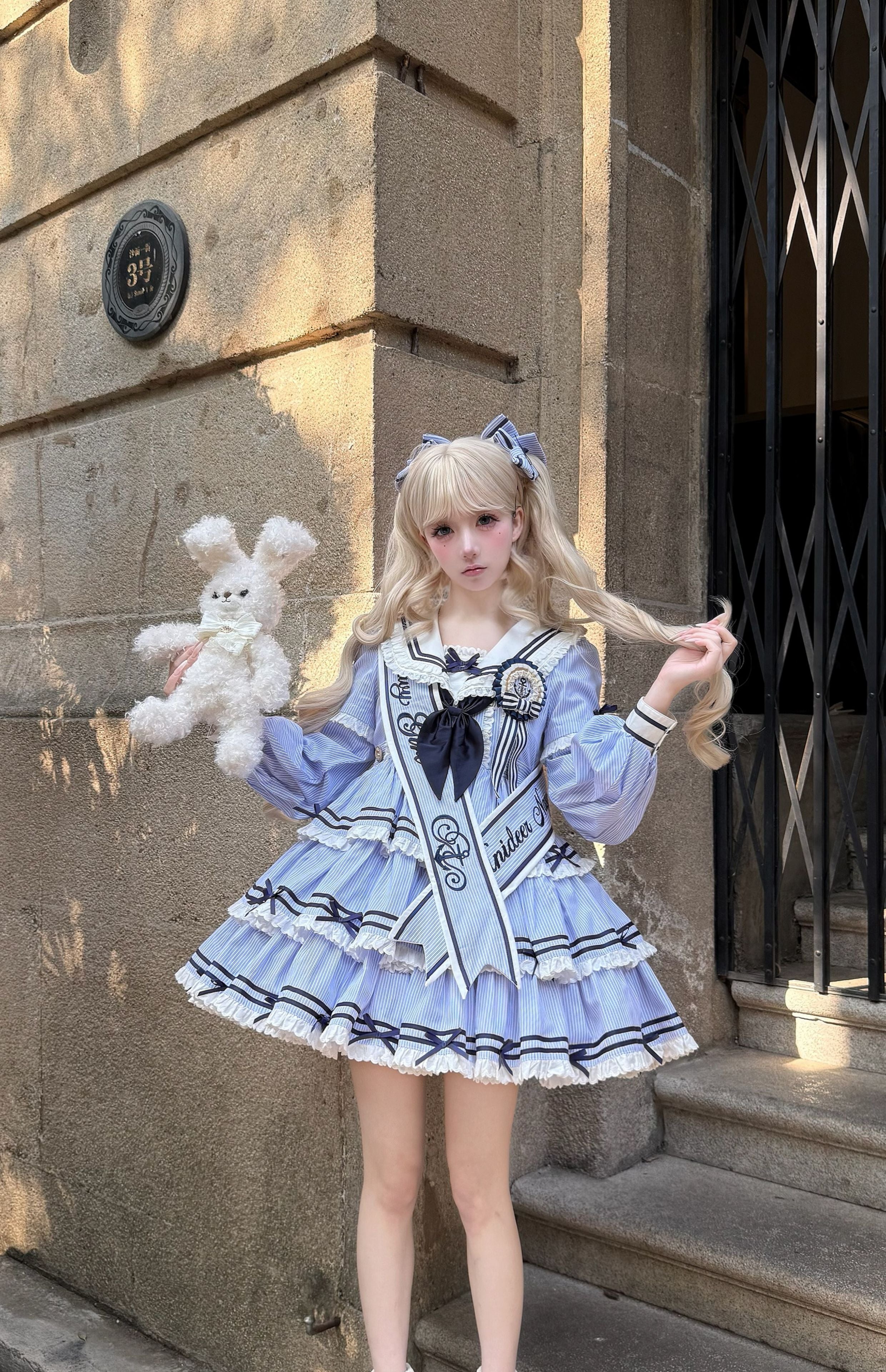 【受注予約4/28まで】セーラー襟と3段フリルの2wayマリンワンピース・ストライプ・ショート丈