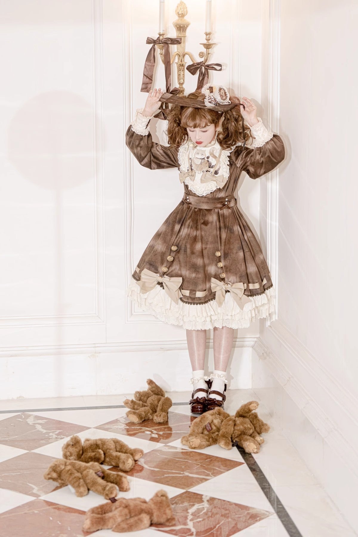 Stand lace collar cat design dress