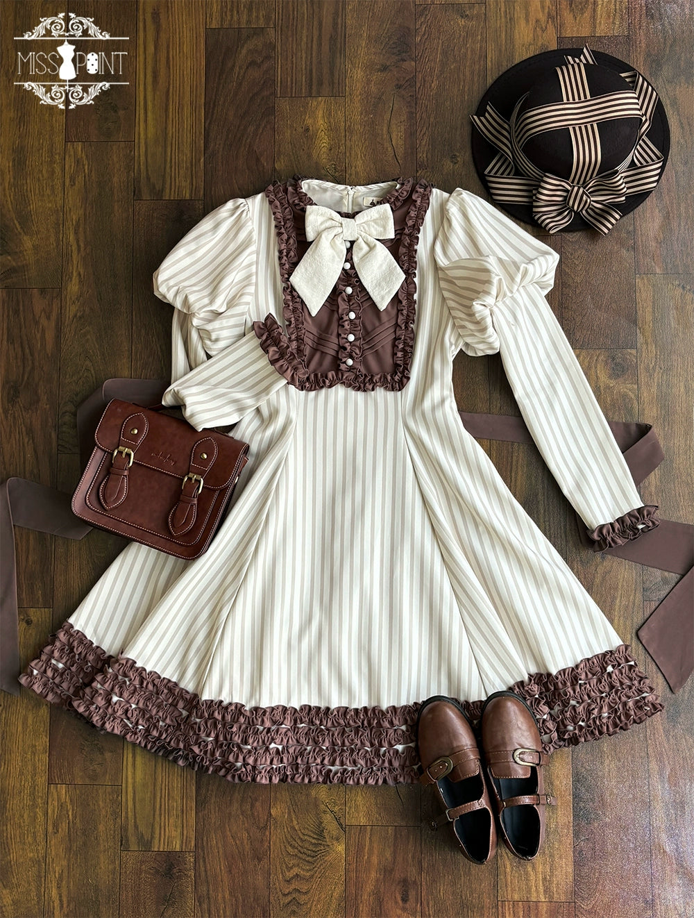 [Pre-orders available until 12/4] Classic Chocolat Stripe Short Dress