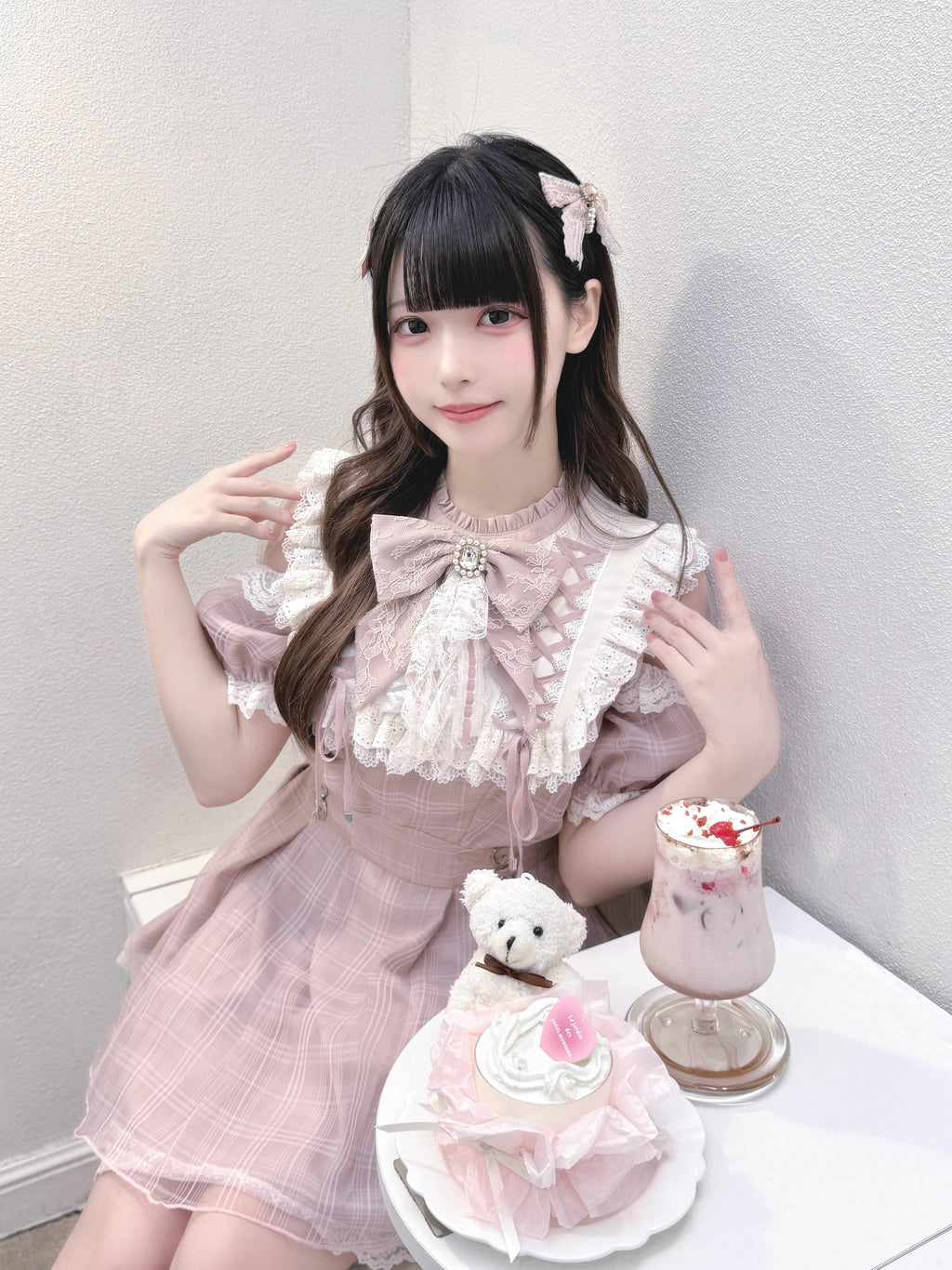 Angel Heartbeat Pink フリルチェックミニ丈ワンピース