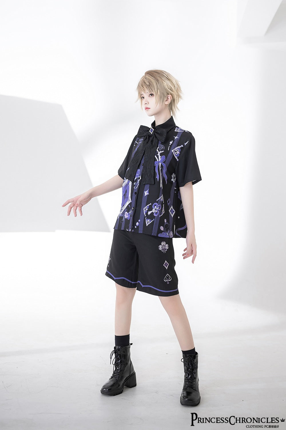 【予約販売】皇子系 青紫のレトロプリントブラウス