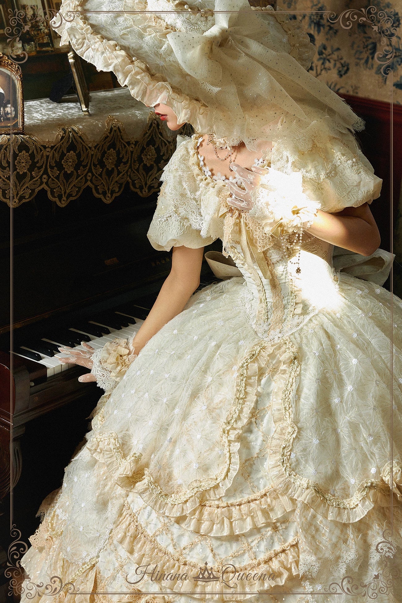 【受注予約9/16まで】Dream Magnifique プリンセスドレス・ロング丈・ゴールド