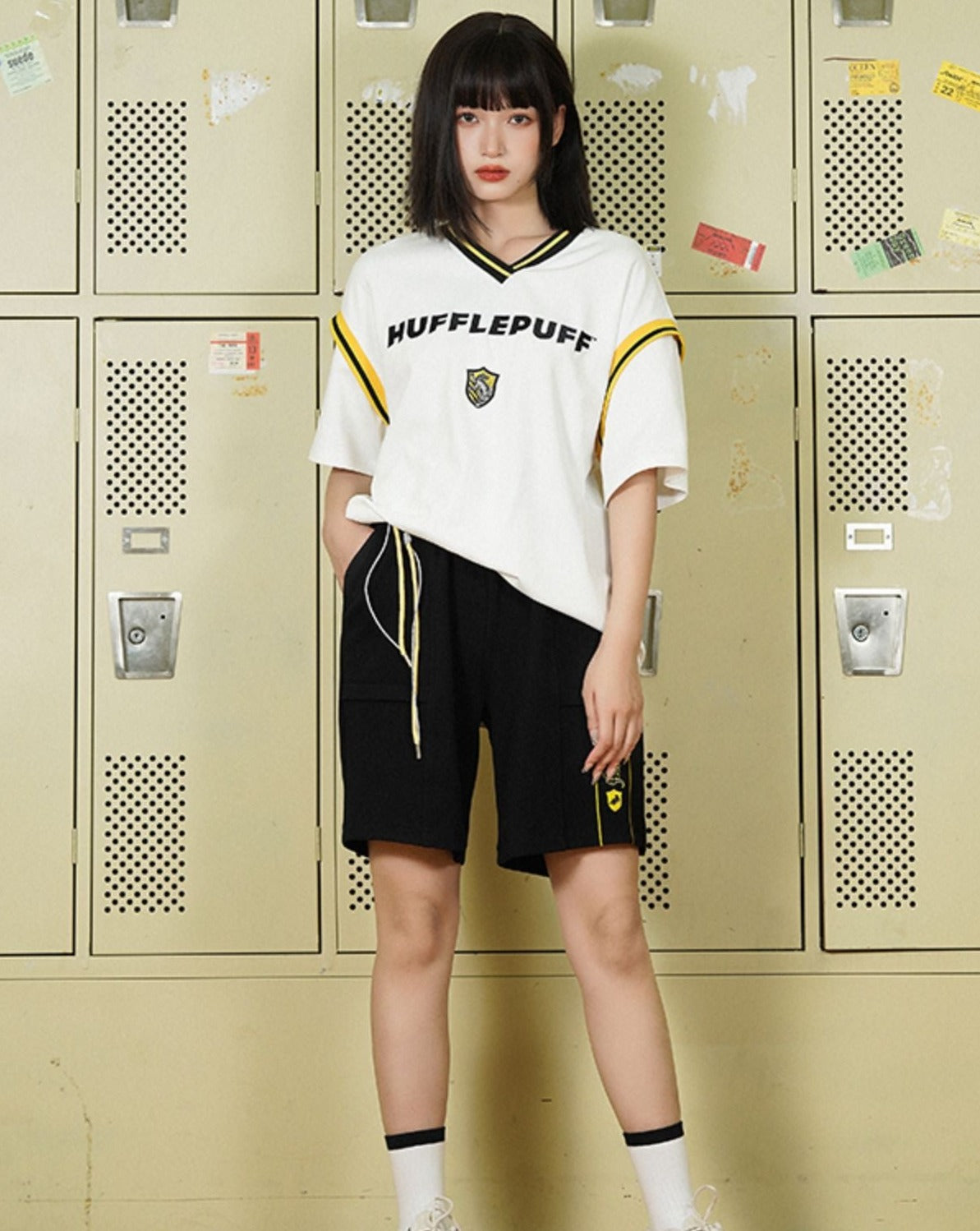 Hogwarts School of Witchcraft and Wizardry V-Neck Pullover