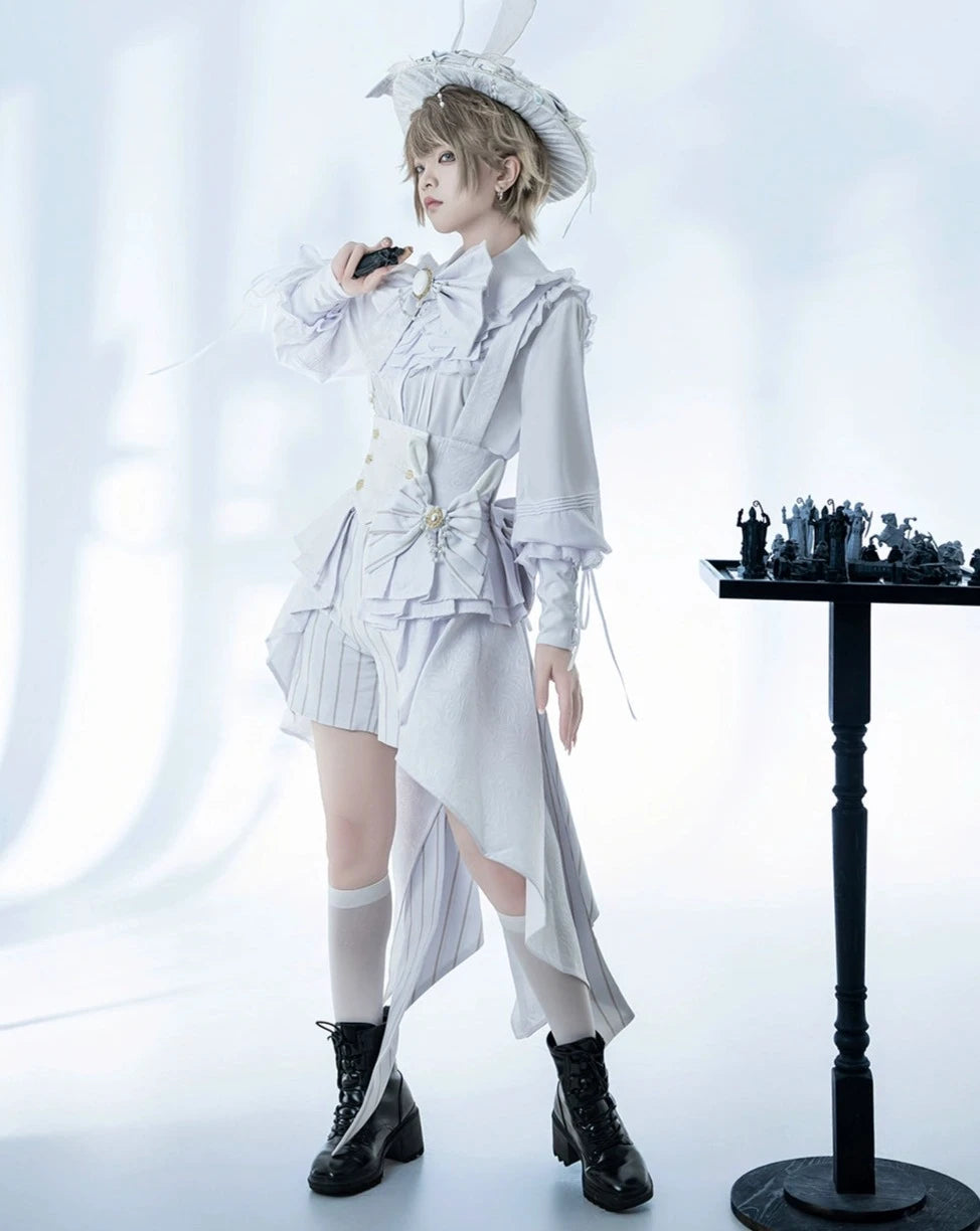 【予約販売】Rabbit Theater White Moonlight ショートパンツ