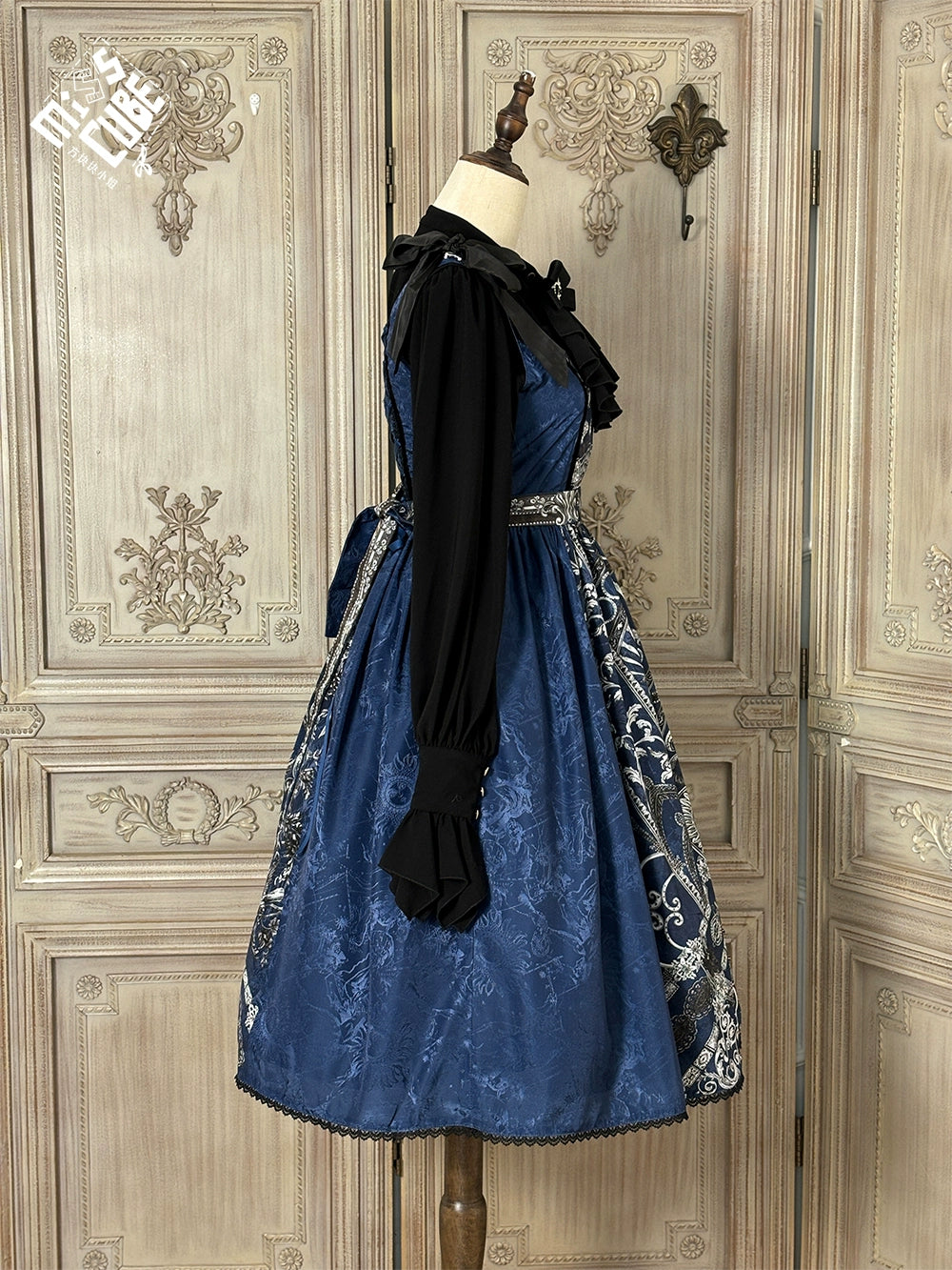 【予約販売】Eye of Horus  プリントジャンパースカート