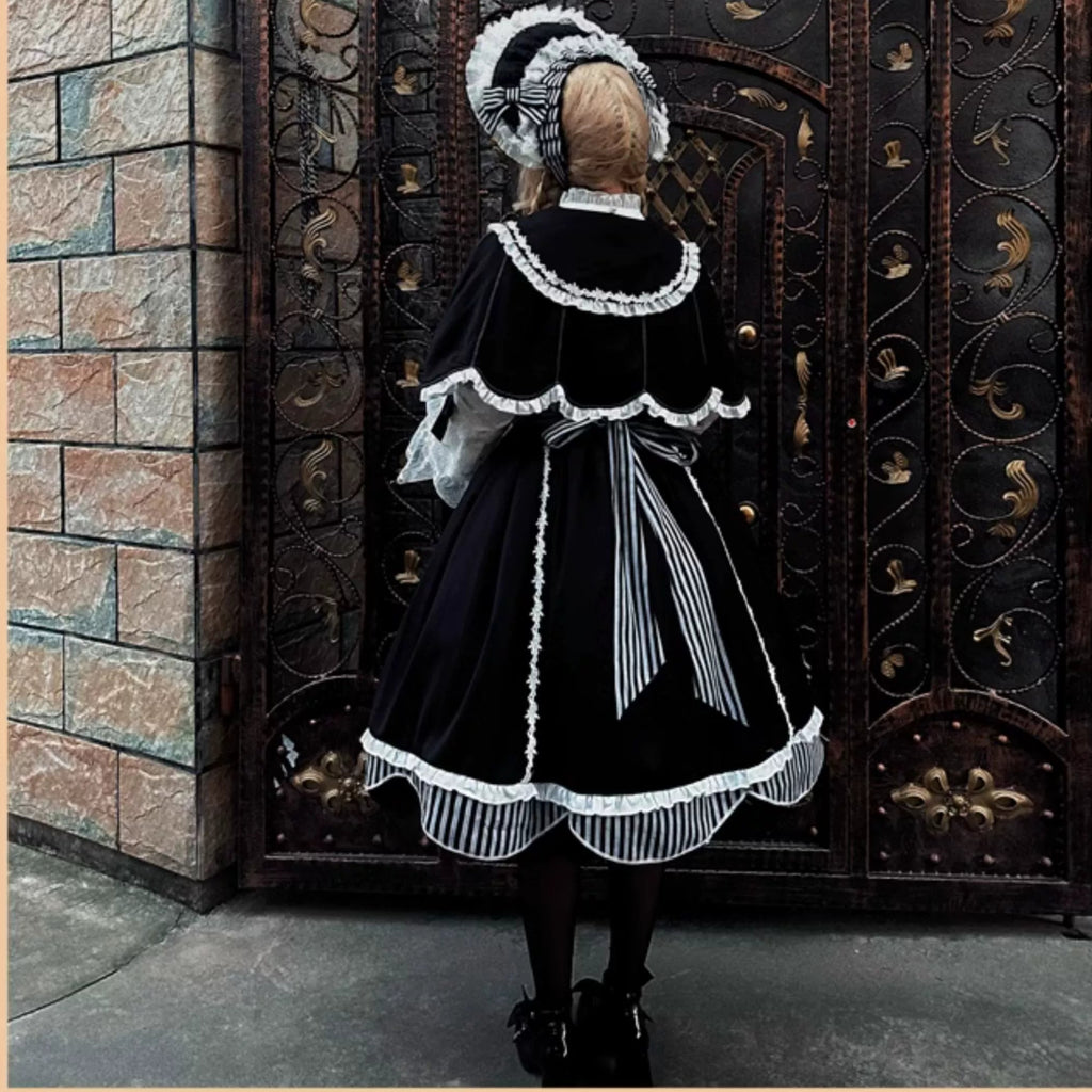 [Pre-orders available until 1/2] Moonlit Night Rhapsody Jumper Skirt and Cape