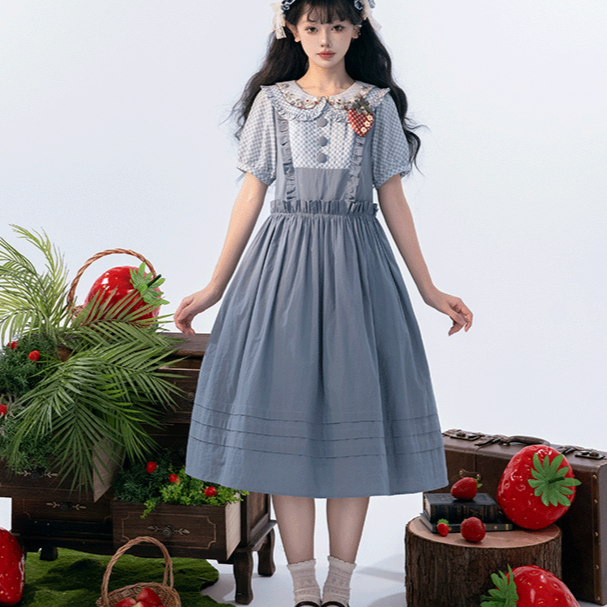 [Pre-orders available until 9/1] Strawberry Field Check x Plain Dress