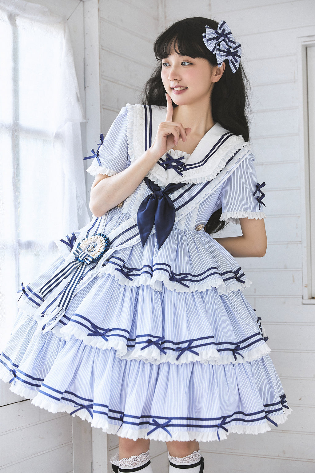 【受注予約4/28まで】セーラー襟と3段フリルの2wayマリンワンピース・ストライプ・ミドル丈