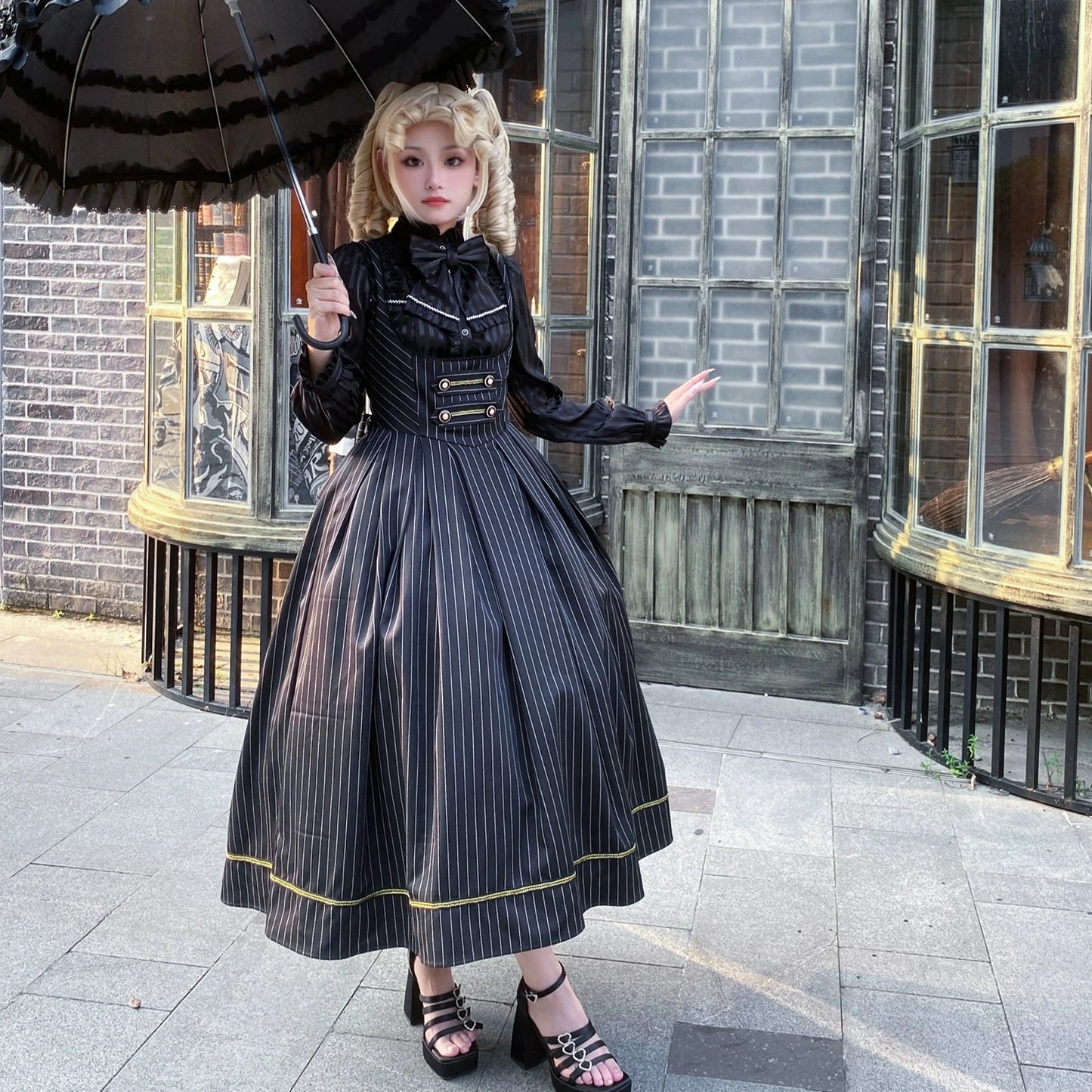 [Resale/Pre-orders available until 10/28] Bright Moon Corset Jumper Skirt Stripe [Black]