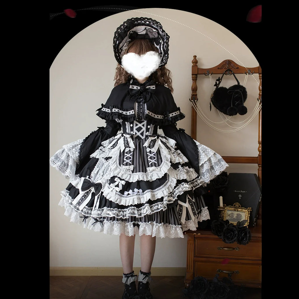 Hybrid Doll Moon Island リボン付きマント