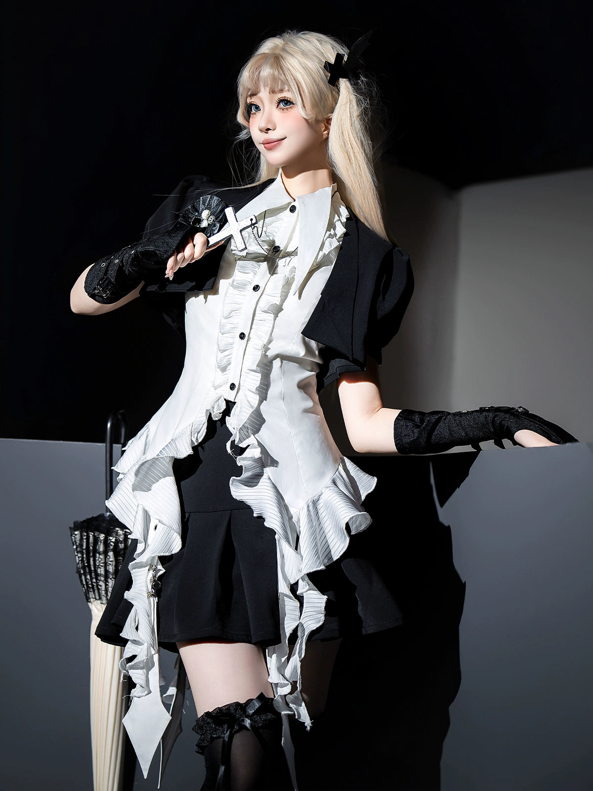 Broken Jewelry モノトーンミニスカートセットアップ