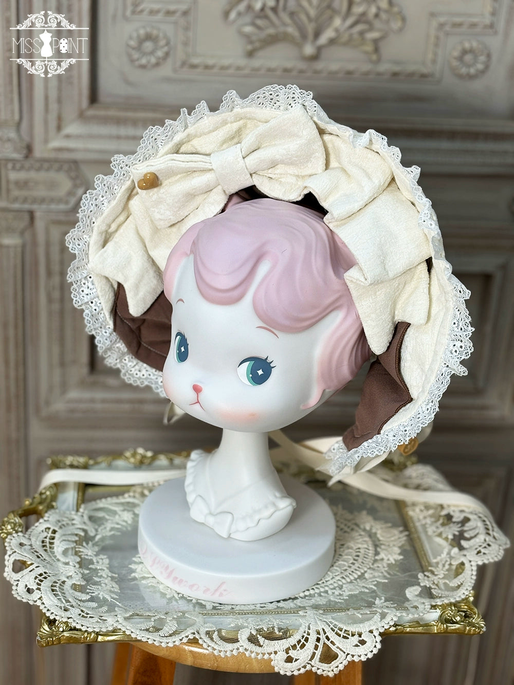 Only available with simultaneous purchase [Pre-orders available until 12/4] Classic Chocolat Stripe accessories