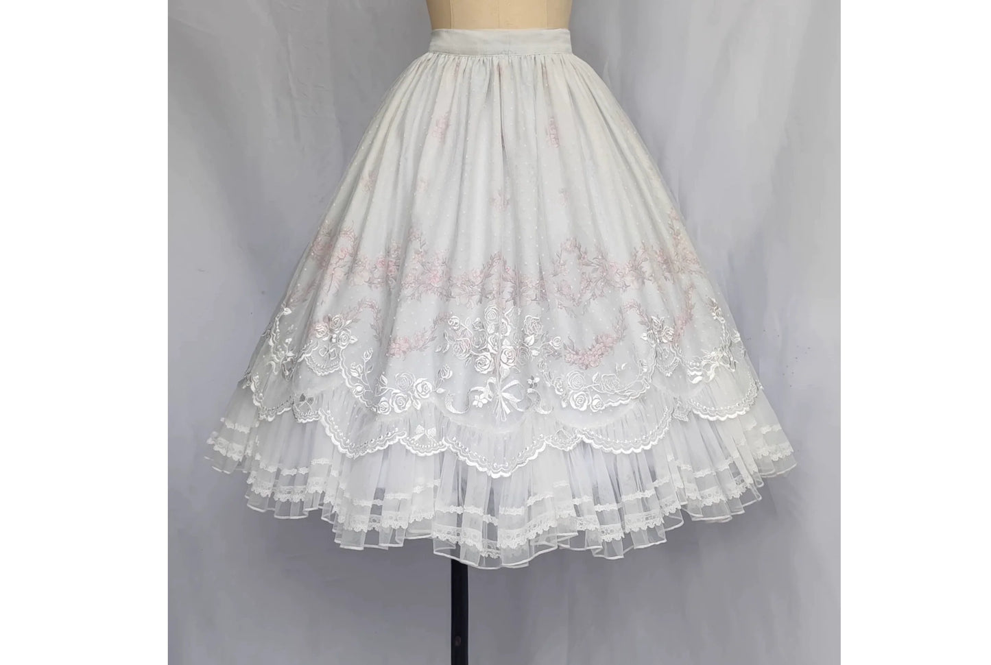 [Sale period ended] Dream Dance long skirt and tops (single item/full set)