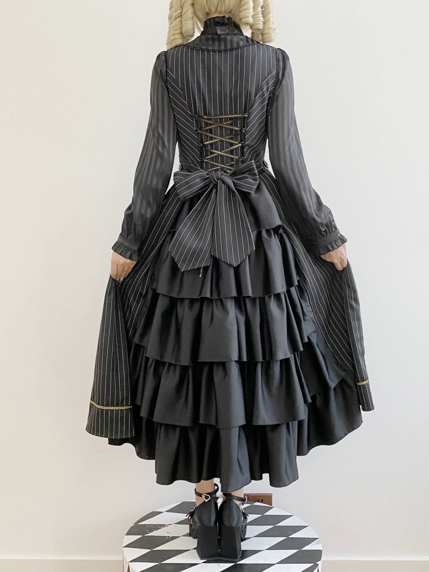 [Resale/Pre-orders available until 10/28] Bright Moon Corset Jumper Skirt Stripe [Black]