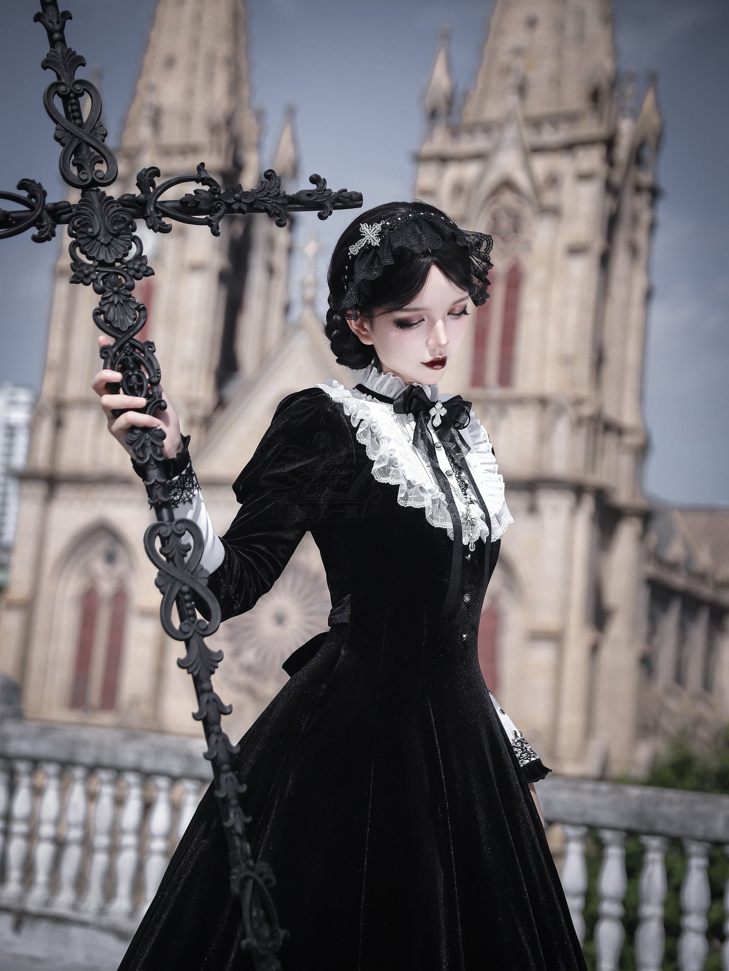 【受注予約12/30まで】十字裁礼 ベルベットワンピース