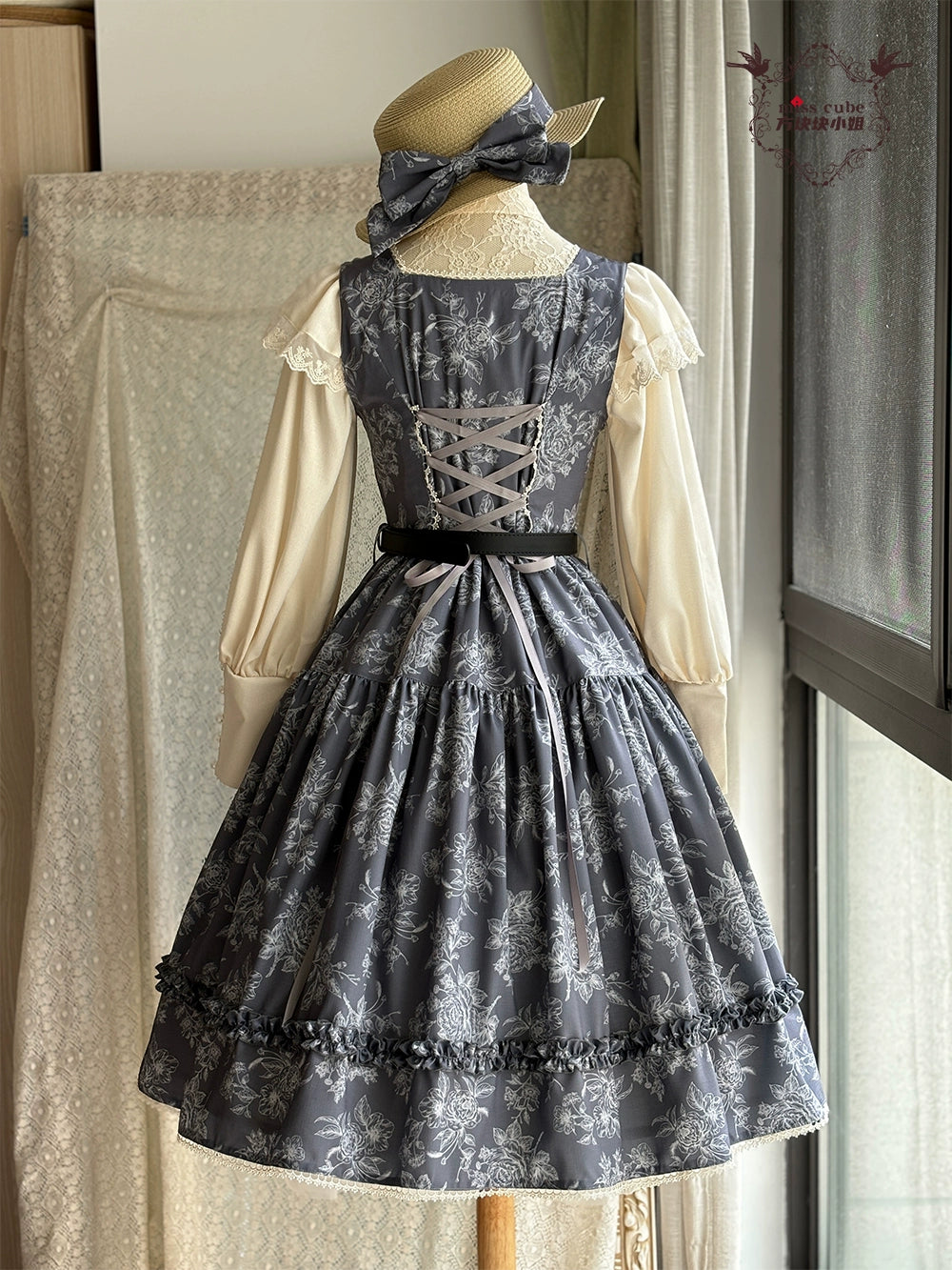【予約販売】Sketch Wild Rose ジャンパースカート プリントタイプ
