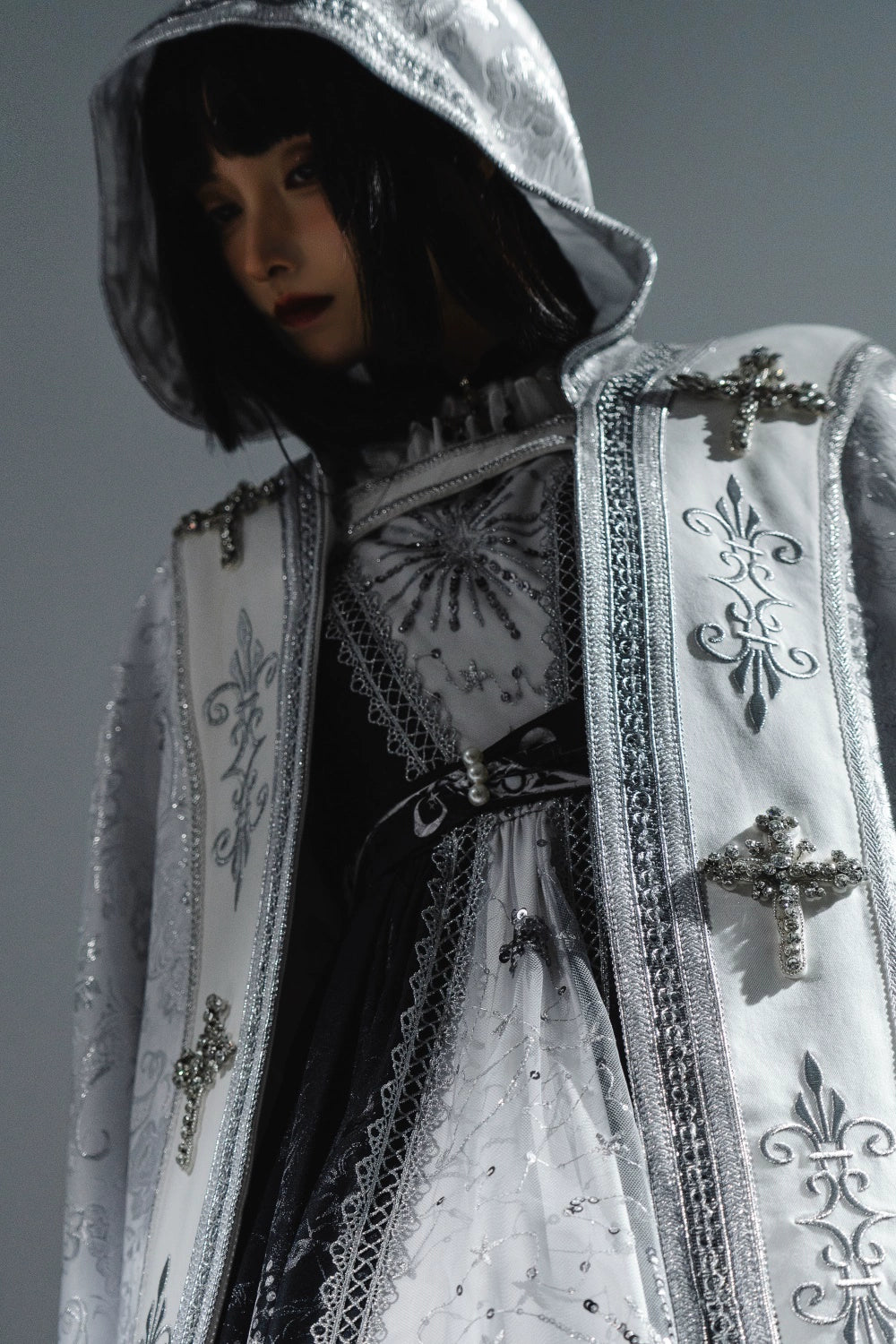 【販売期間終了】Sanctuary ゴスロリロングマント