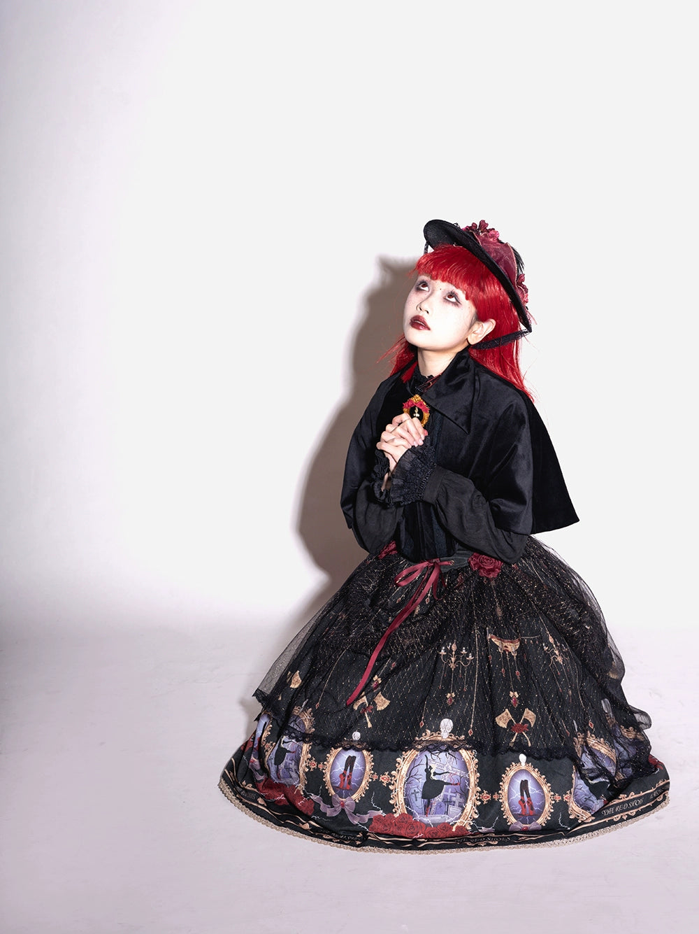 The Red Shoes Gothic Lolita Print Jumper Skirt