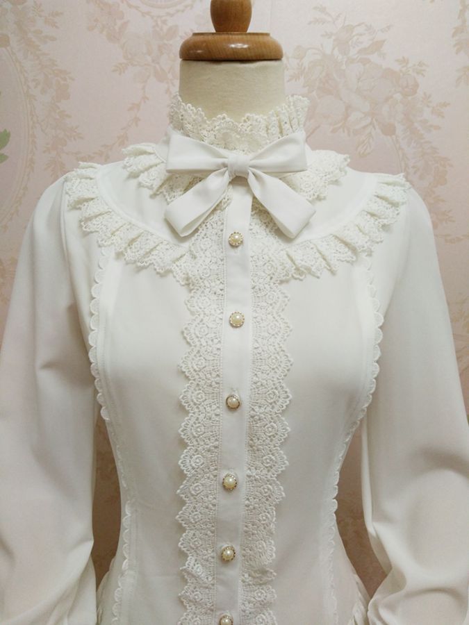 Stand collar lolita lace blouse with ribbon