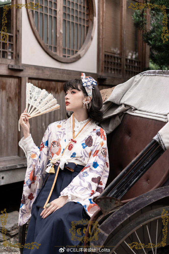 Kimono-style top with winter bird print [Buy together for 20% off]