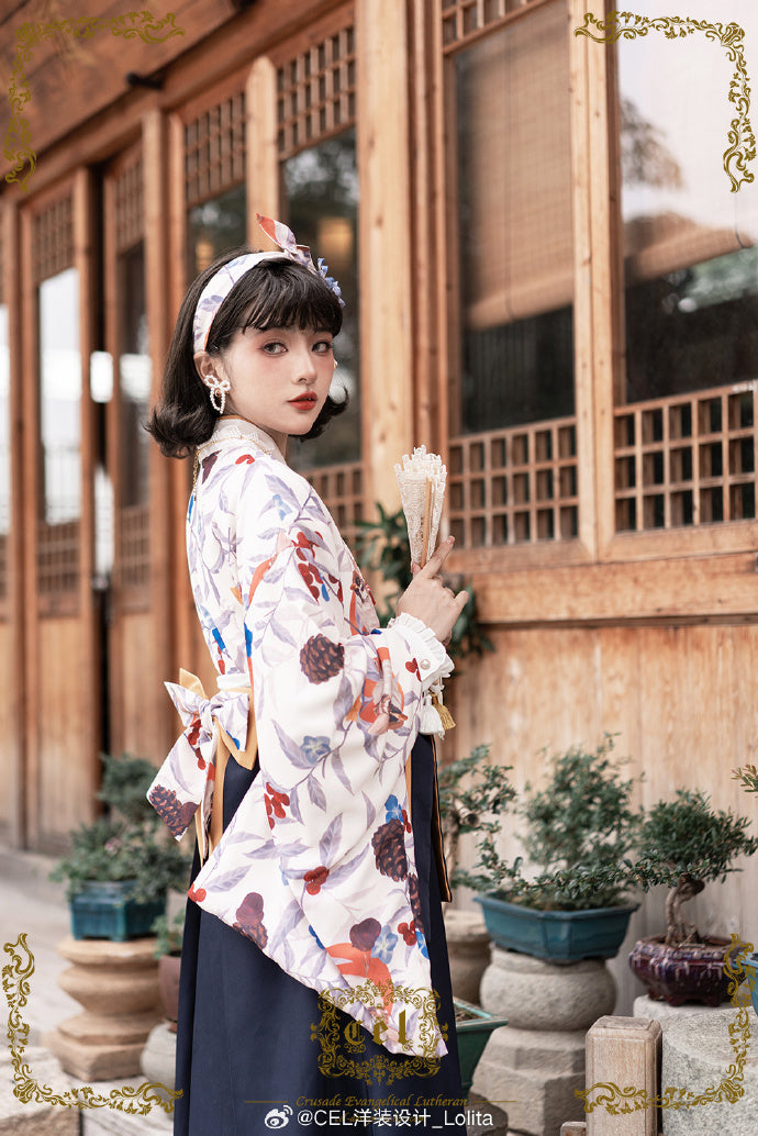 Kimono-style top with winter bird print [Buy together for 20% off]