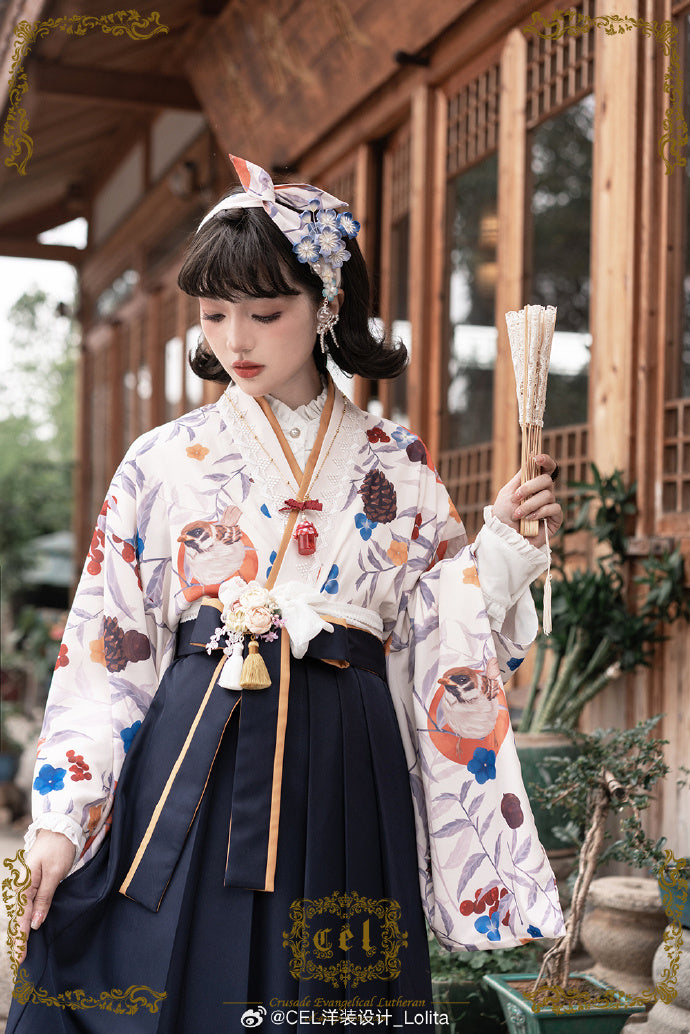 Kimono-style top with winter bird print [Buy together for 20% off]