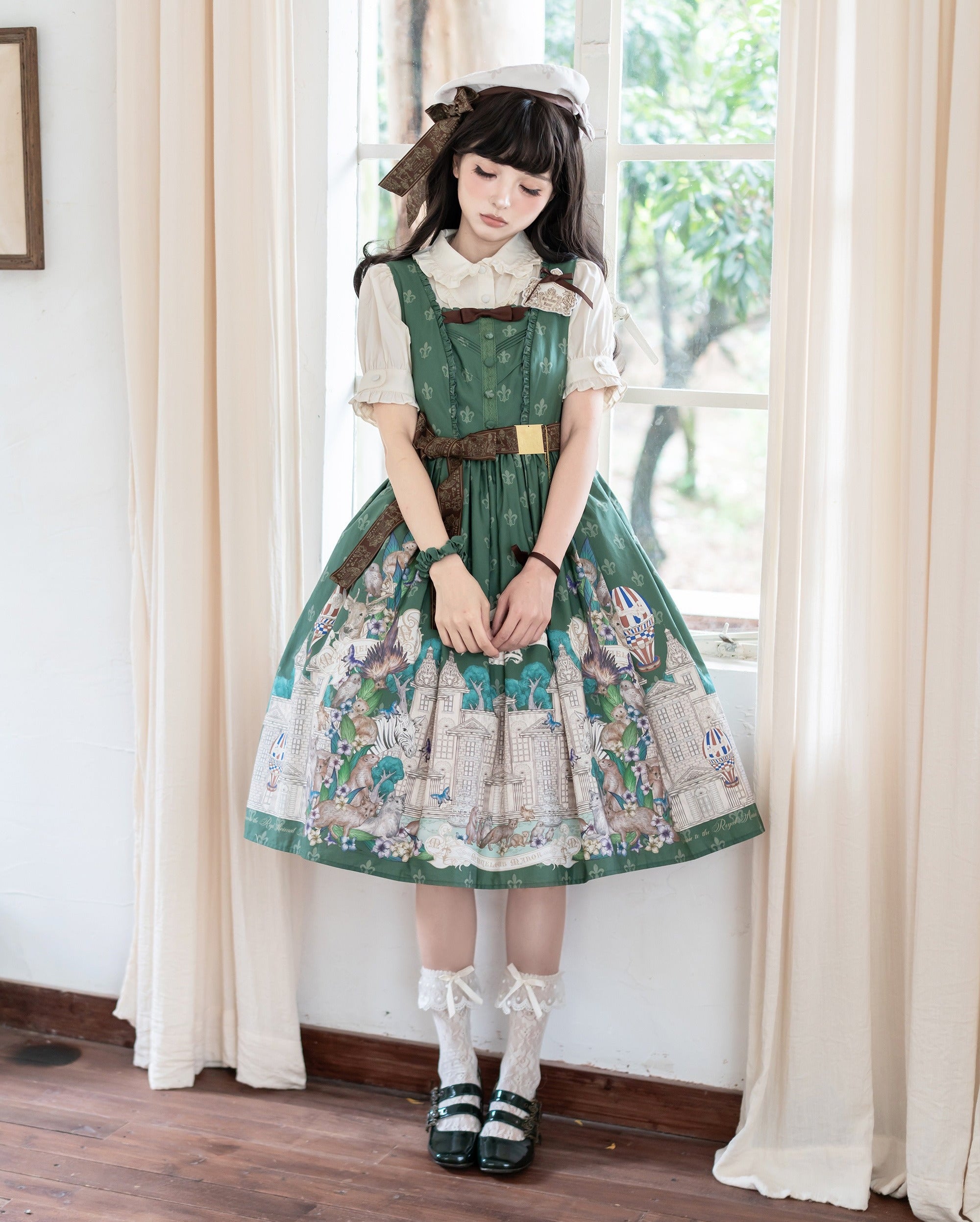 【受注予約6/17まで】The Marvelous Manor 刺繍襟ジャンパースカート