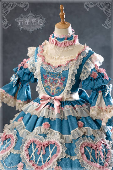 [Pre-orders available until 2/12] Antique Cake Heart Lolita Dress - Blue