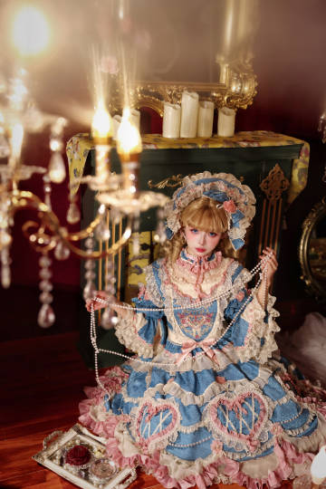 [Pre-orders available until 2/12] Antique Cake Heart Lolita Dress - Blue