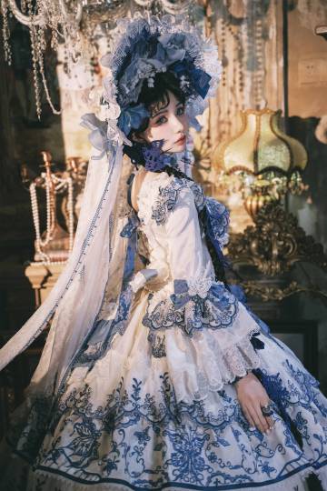 【受注予約8/27まで】 Blue and White ラグジュアリードレス・ロング丈