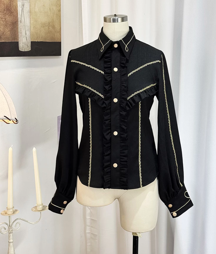 【受注予約6/28まで】The Young Sovereign ブラウス
