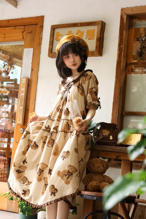 [Sales period ended] Chocolate Bear Movement One-piece dress type 1