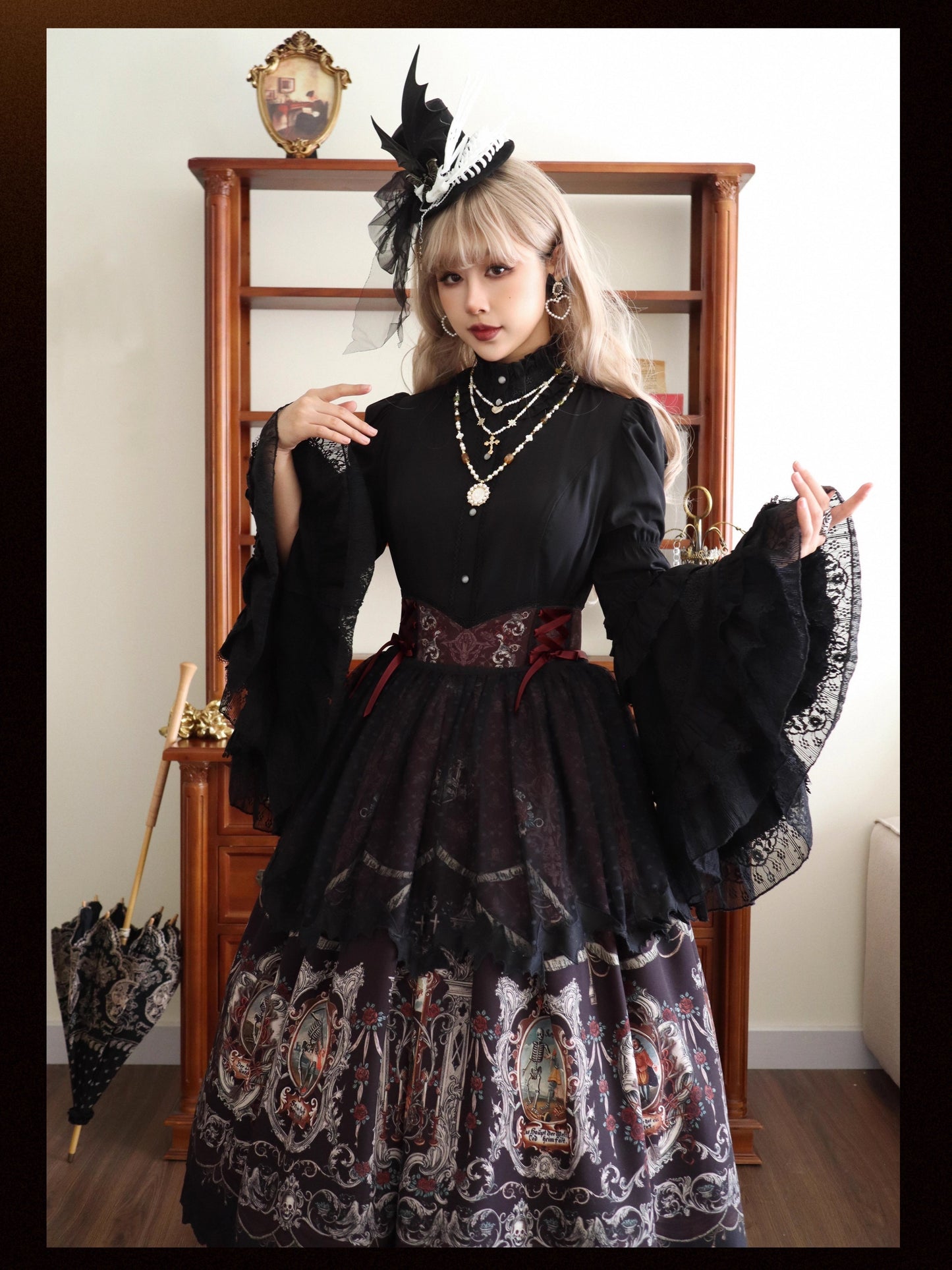 [Sale period ended] memento mori gothic loli skirt